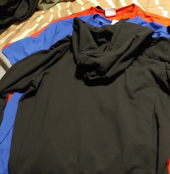 Gymshark Mens hoodie - Picture 2 of 2